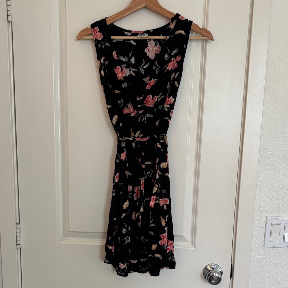 Knapp Studio Vintage Black Floral Midi Dress with Rose Print